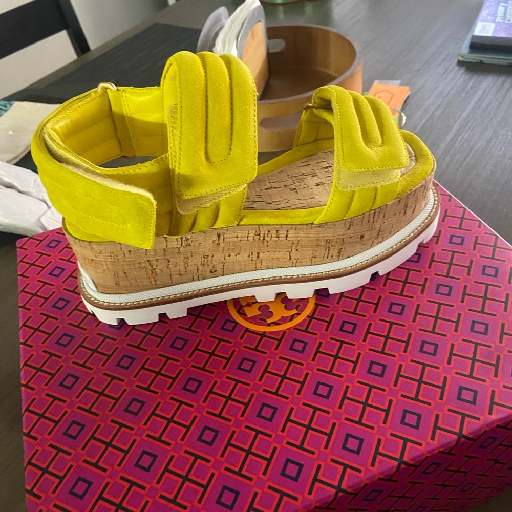 Tory Burch -Platform Yellow Sandal - Picture 2 of 8